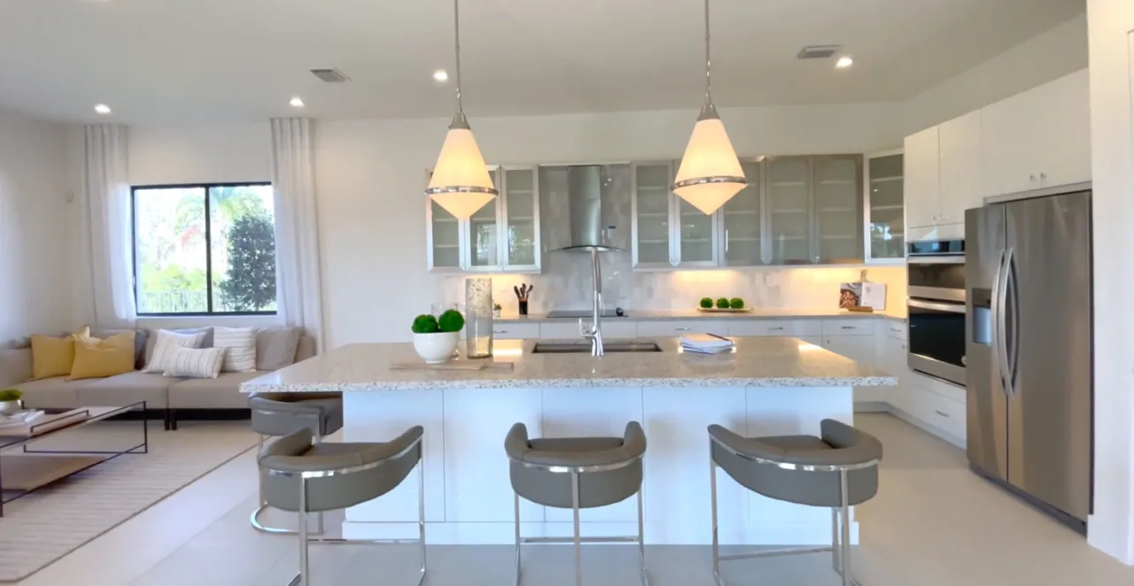 Maple Ridge representative interior from the official community gallery; model identity is unconfirmed.