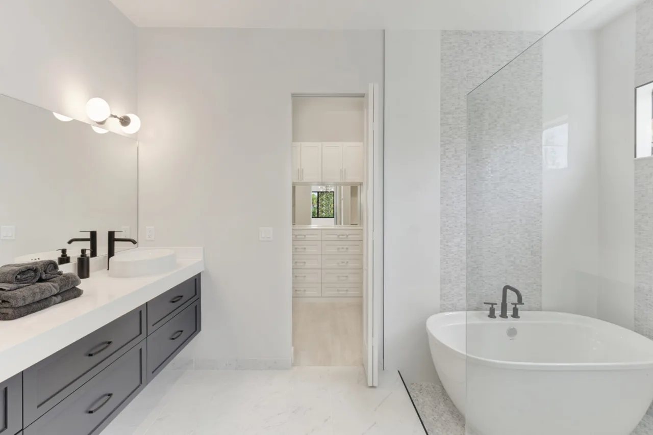 Harbour model bathroom