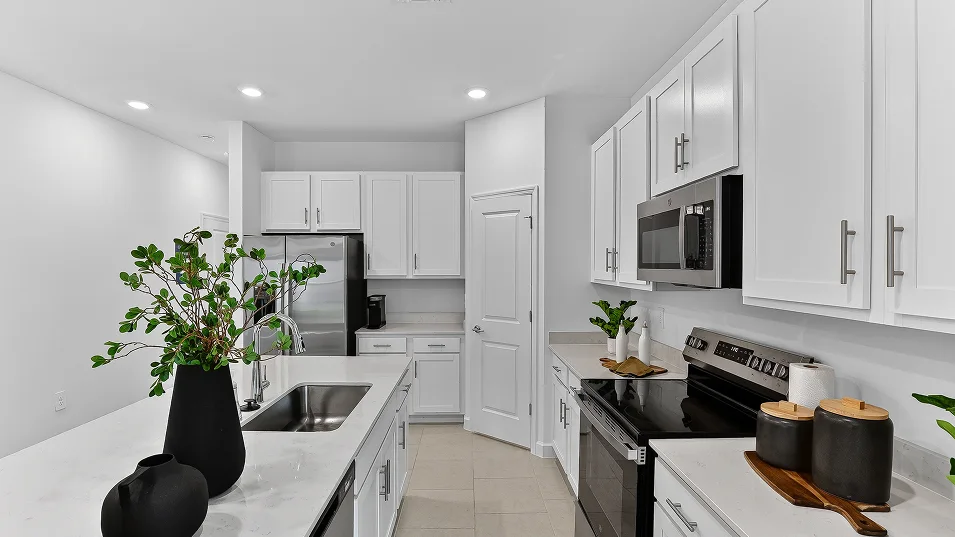Florida Core N069 Pauling Kitchen 2of5 F1 Base2